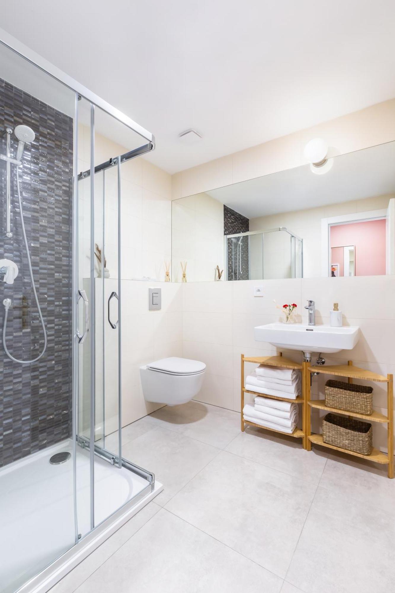 Turnkey I Letna Park Apartments Prague Phòng bức ảnh